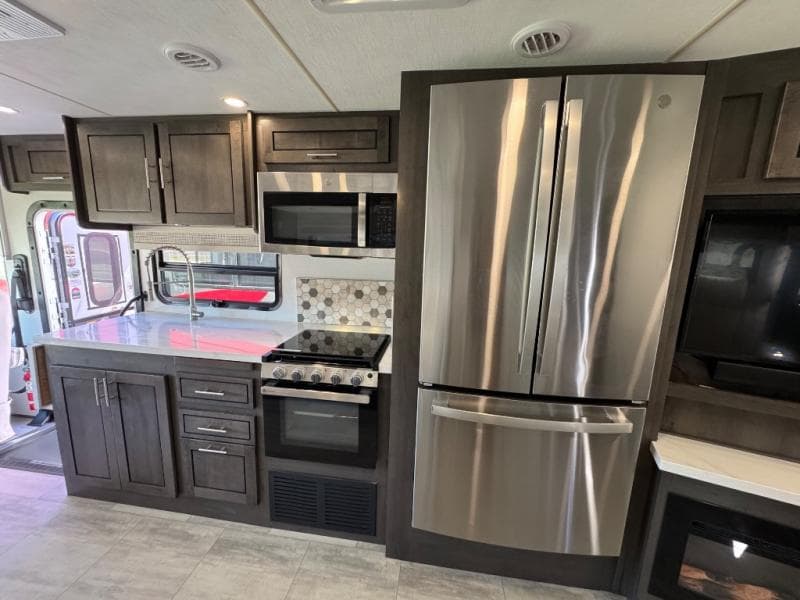 2024 Forest River 2024 Forest River Georgetown - thumbnail 9