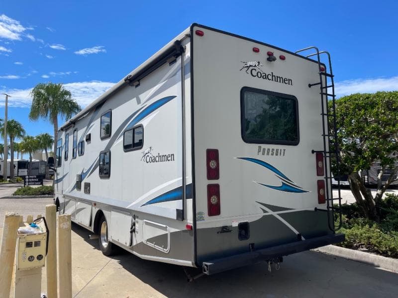 2021 Coachmen 2021 Coachmen Pursuit - thumbnail 7