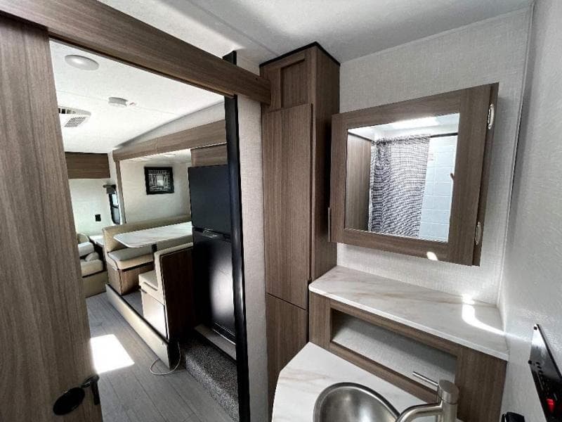 2024 Venture RV 2024 Venture RV Sonic - thumbnail 24