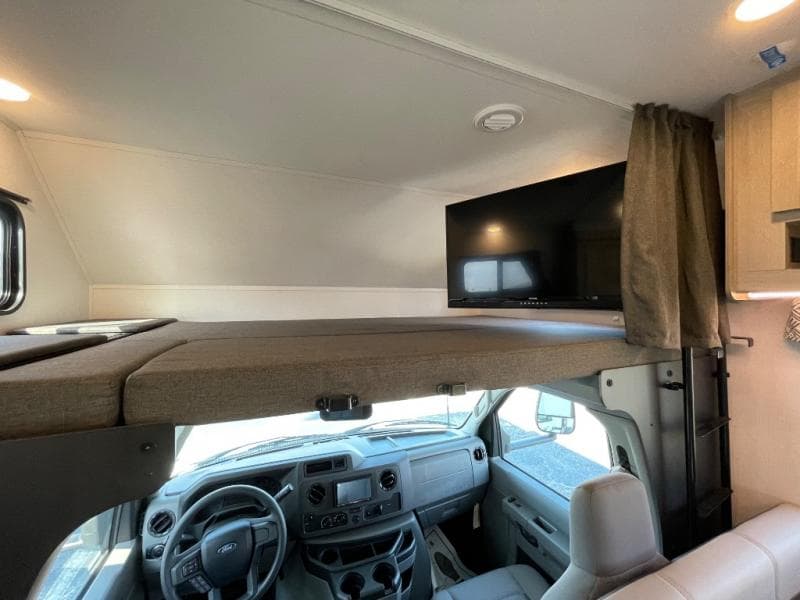 2024 Forest River 2024 Forest River Forester - thumbnail 24