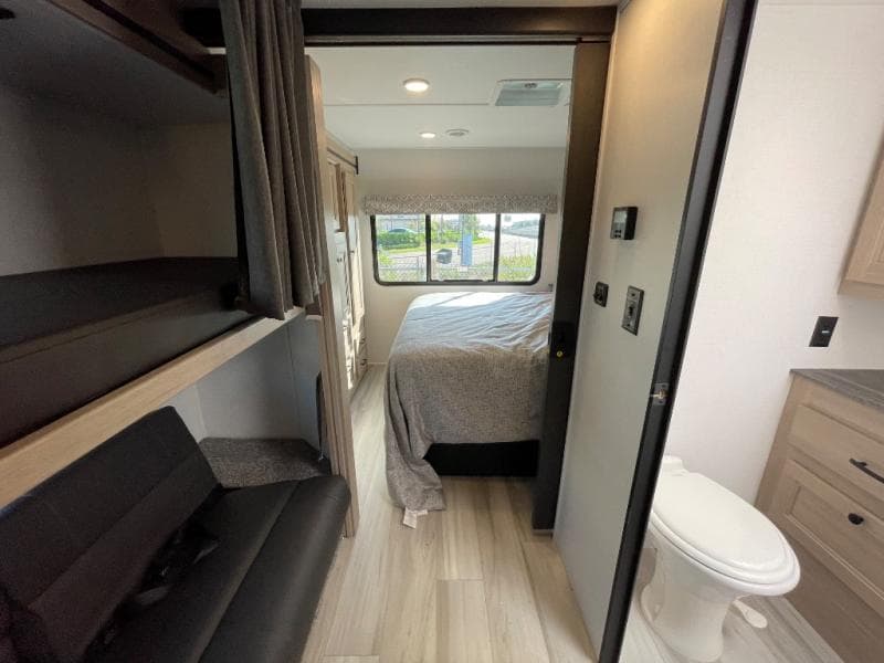 2024 Forest River 2024 Forest River Forester - thumbnail 30