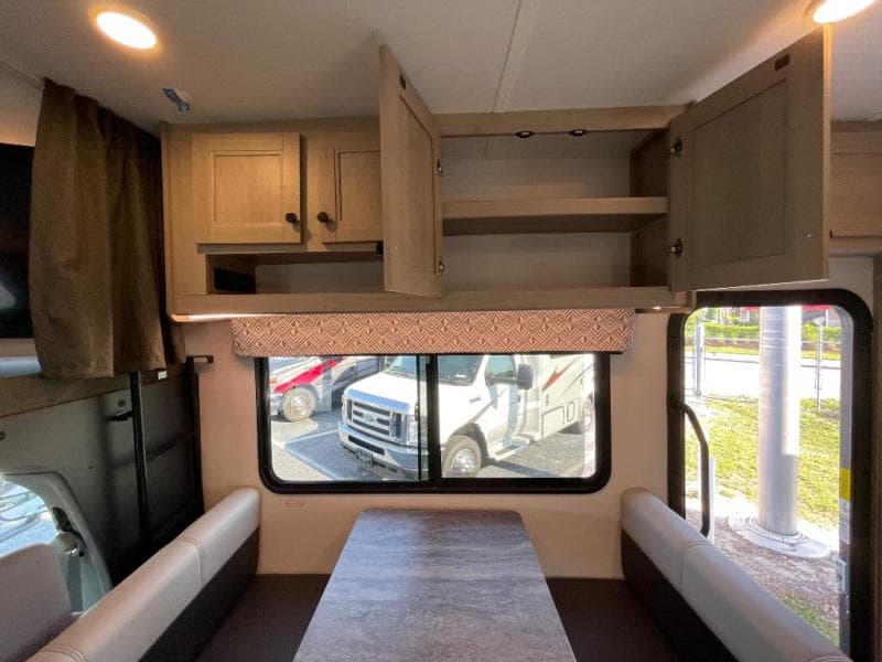 2024 Forest River 2024 Forest River Forester - thumbnail 31