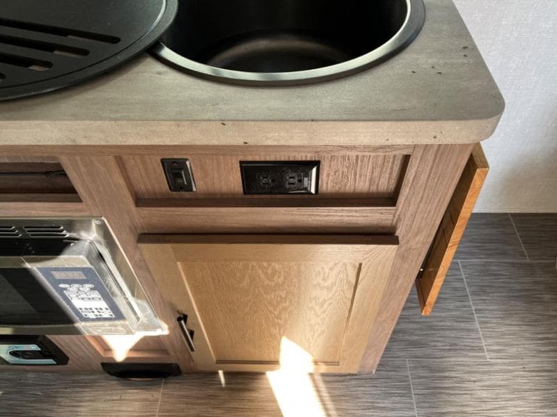 2021 Forest River 2021 Forest River No Boundaries - thumbnail 30