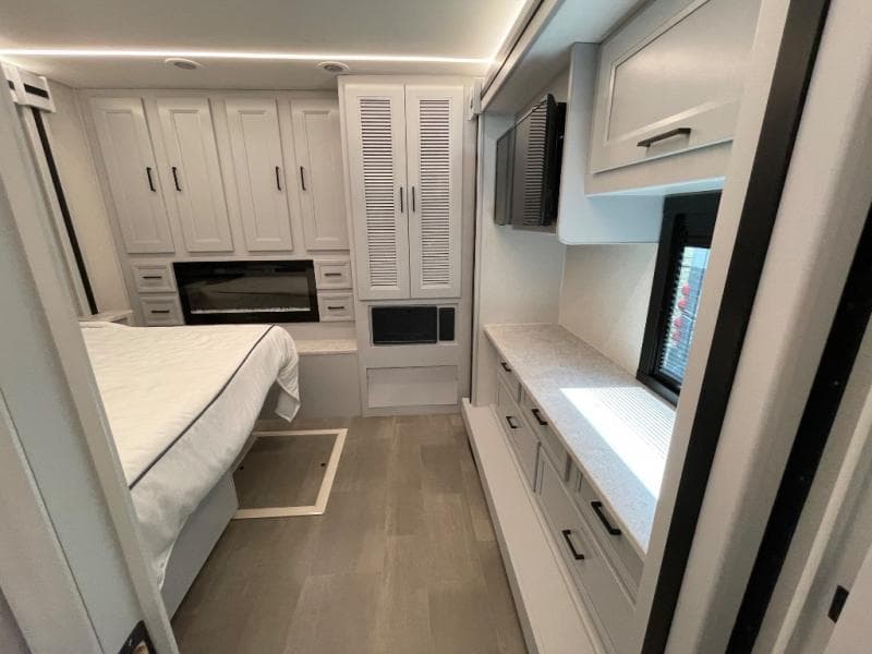 2024 Coachmen 2024 Coachmen Sportscoach SRS - thumbnail 35