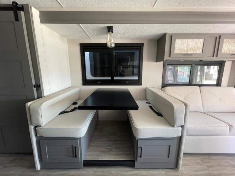 2024 Coachmen 2024 Coachmen Pursuit - thumbnail 14