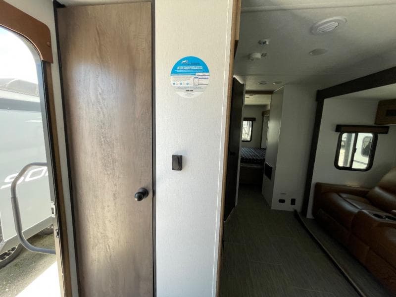 2024 Coachmen 2024 Coachmen Freedom Express - thumbnail 47