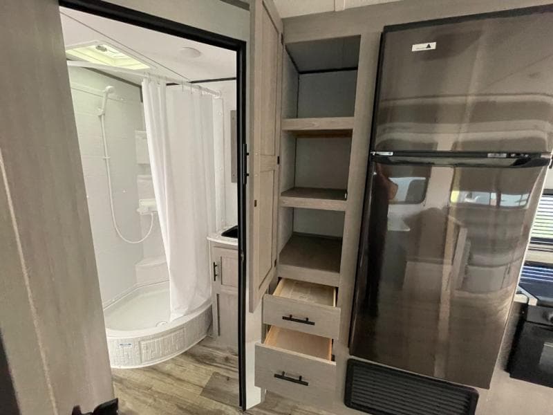 2024 Dutchmen 2024 Dutchmen Coleman - thumbnail 30