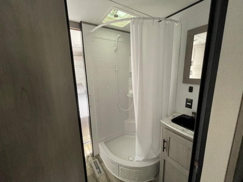 2024 Dutchmen 2024 Dutchmen Coleman - thumbnail 34