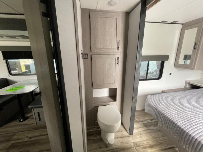 2024 Dutchmen 2024 Dutchmen Coleman - thumbnail 38