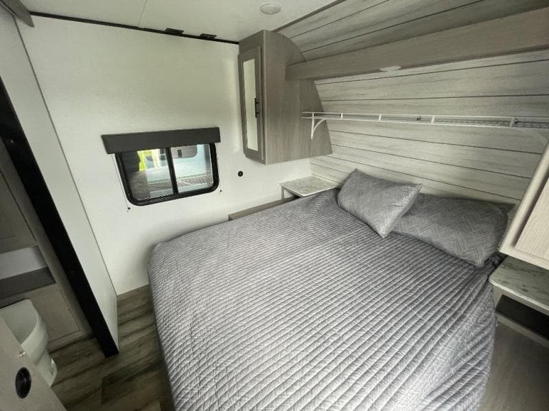 2024 Dutchmen 2024 Dutchmen Coleman - thumbnail 42