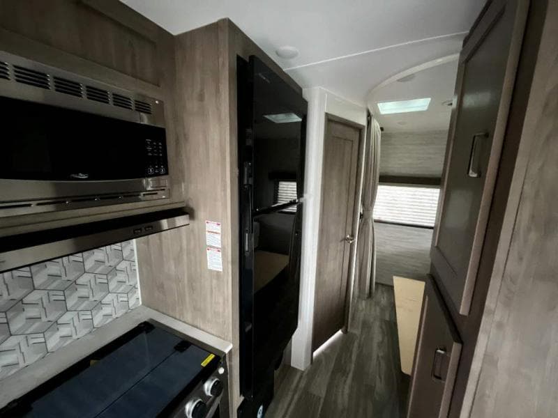 2024 Gulf Stream 2024 Gulf Stream Conquest - thumbnail 28