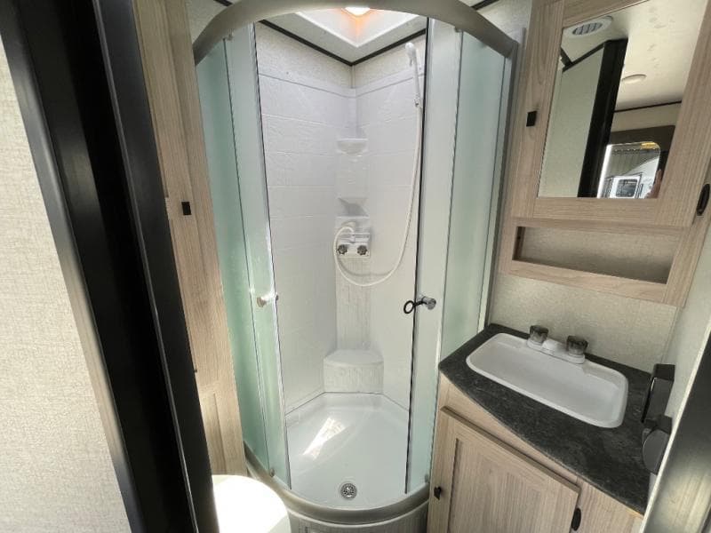 2024 Coachmen 2024 Coachmen Northern Spirit - thumbnail 23