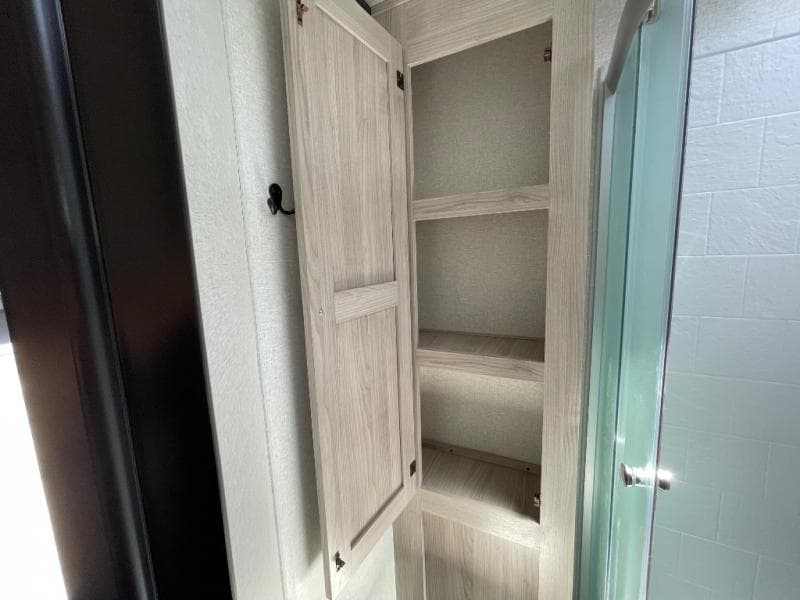 2024 Coachmen 2024 Coachmen Northern Spirit - thumbnail 26