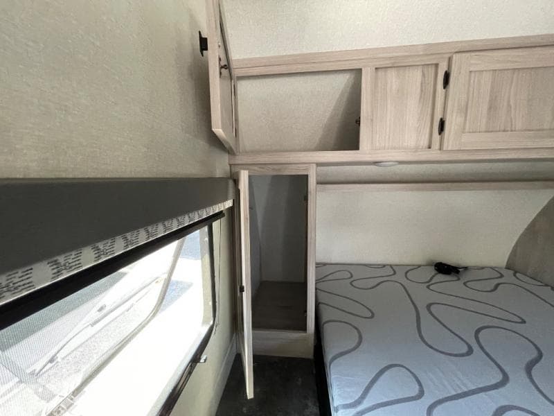 2024 Coachmen 2024 Coachmen Northern Spirit - thumbnail 29