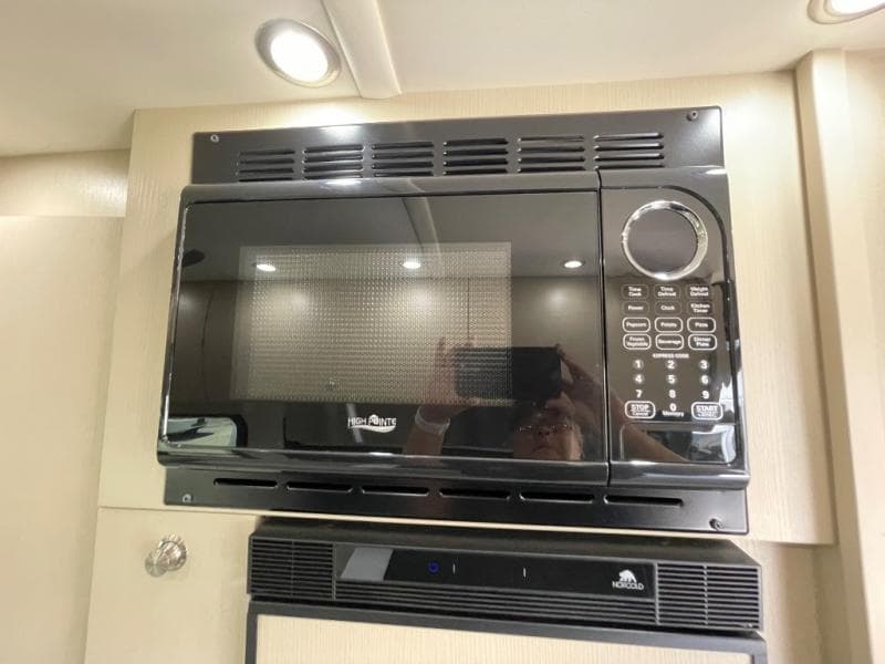 2024 Pleasure-Way 2024 Pleasure-Way Plateau - thumbnail 22