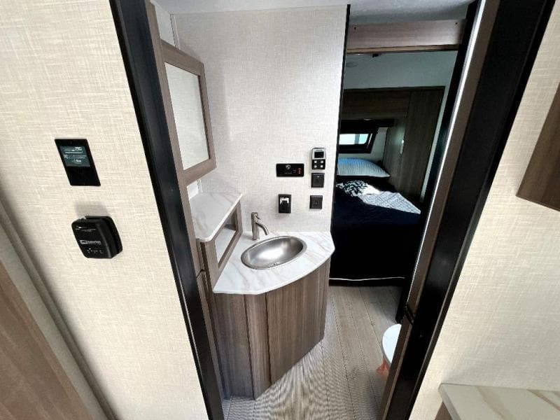 2024 Venture RV 2024 Venture RV Sonic - thumbnail 25