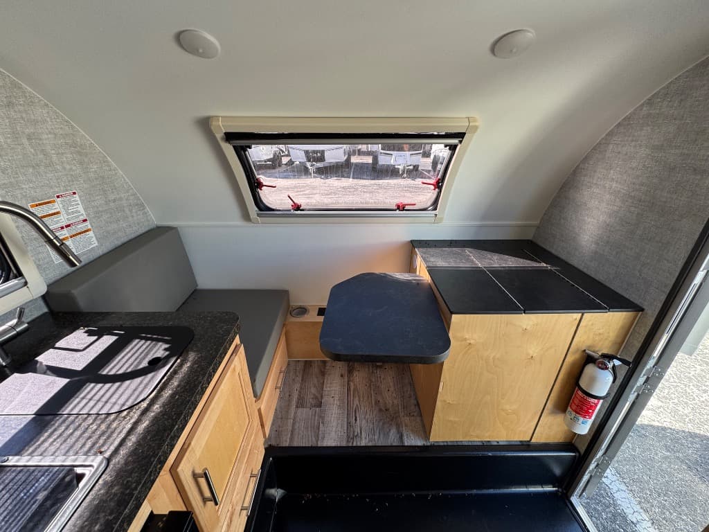 2024 Little Guy Trailers 2024 Little Guy Trailers MICRO MAX - thumbnail 11