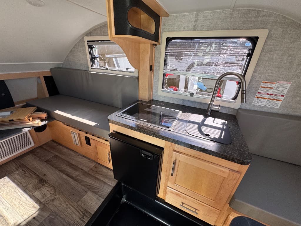 2024 Little Guy Trailers 2024 Little Guy Trailers MICRO MAX - thumbnail 12