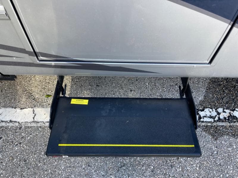 2024 Phoenix USA 2024 Phoenix USA Phoenix Cruiser - thumbnail 10