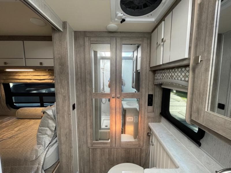 2024 Phoenix USA 2024 Phoenix USA Phoenix Cruiser - thumbnail 45