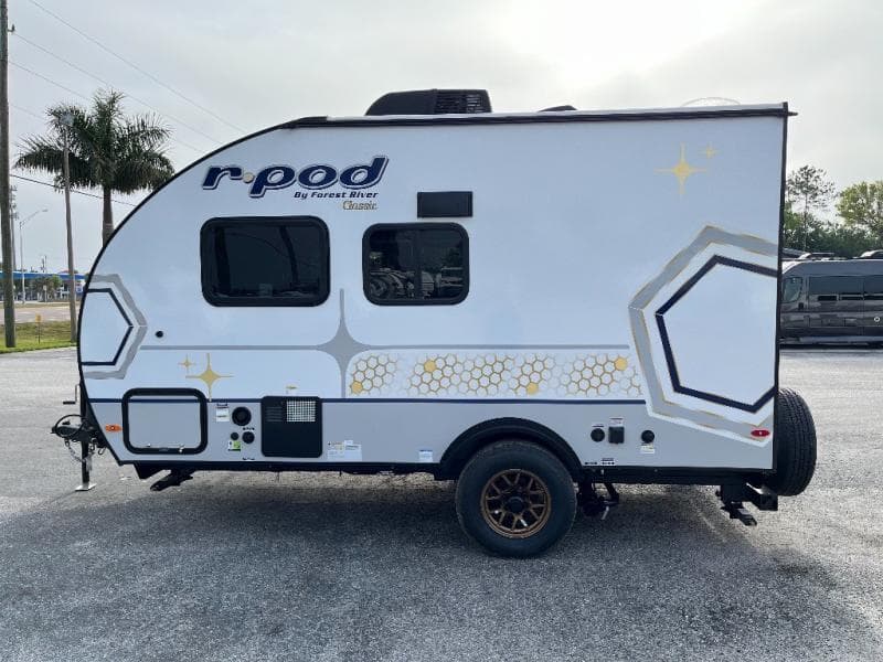 2024 Forest River 2024 Forest River R-Pod - thumbnail 7