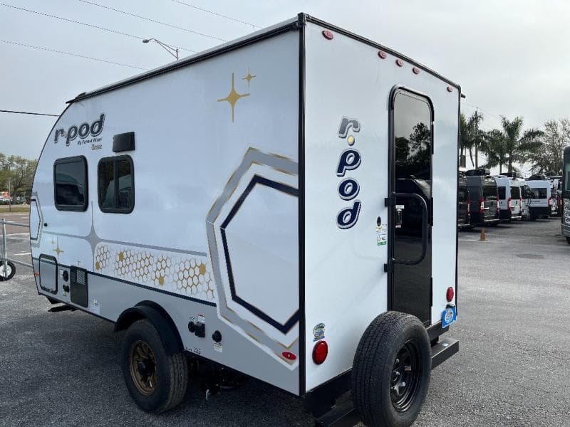 2024 Forest River 2024 Forest River R-Pod - thumbnail 10