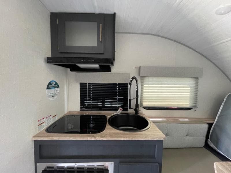 2024 Forest River 2024 Forest River R-Pod - thumbnail 20