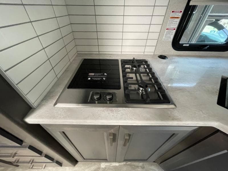 2024 Thor Motor Coach 2024 Thor Motor Coach Omni Trail - thumbnail 24