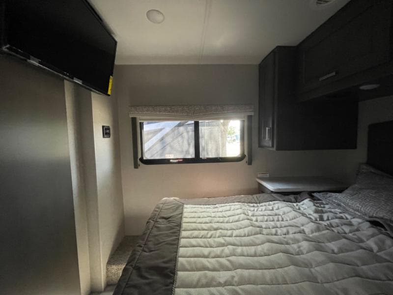 2024 Thor Motor Coach 2024 Thor Motor Coach Omni Trail - thumbnail 35