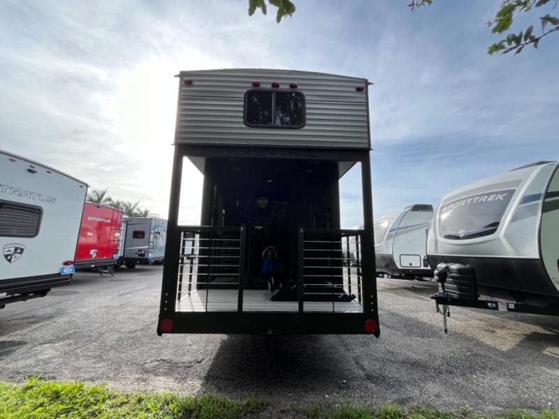 2024 Dutchmen 2024 Dutchmen Aspen Trail - thumbnail 10