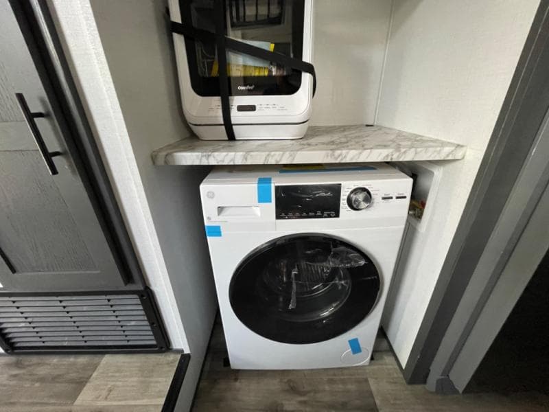 2024 Dutchmen 2024 Dutchmen Aspen Trail - thumbnail 13