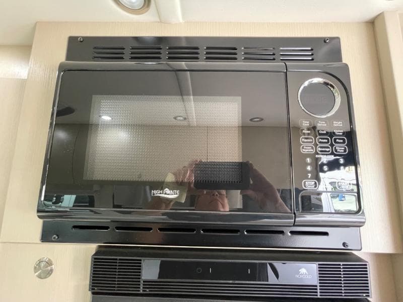 2024 Pleasure-Way 2024 Pleasure-Way Plateau - thumbnail 17