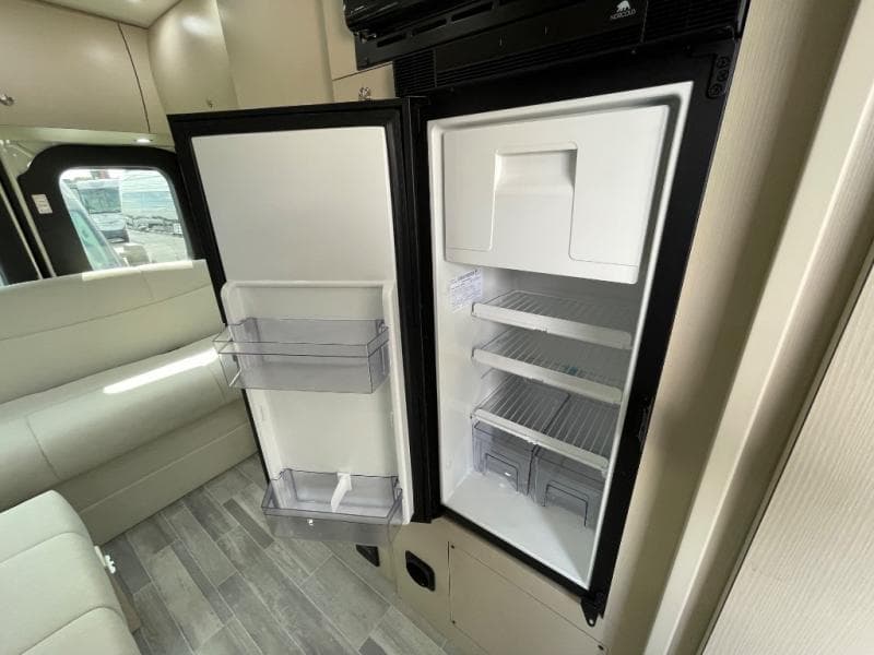 2024 Pleasure-Way 2024 Pleasure-Way Plateau - thumbnail 19