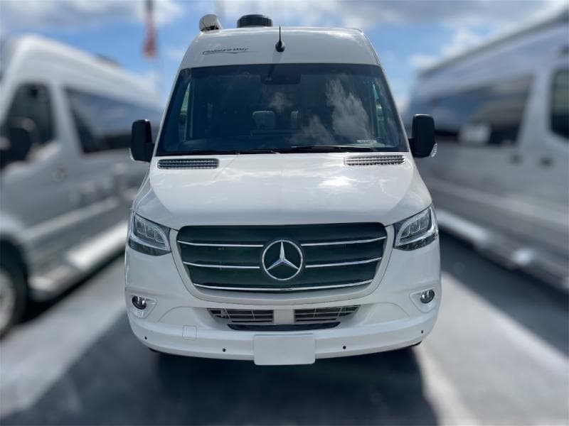 2024 Pleasure-Way 2024 Pleasure-Way Plateau - thumbnail 2