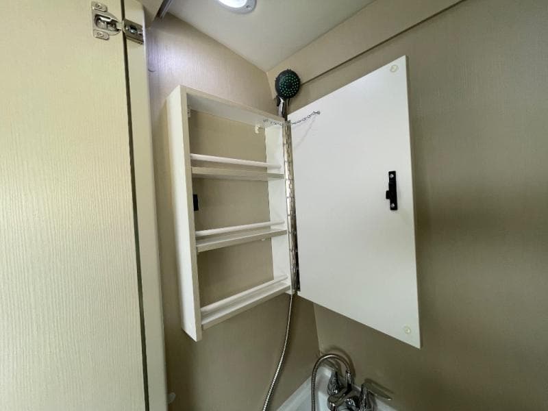 2024 Pleasure-Way 2024 Pleasure-Way Plateau - thumbnail 21