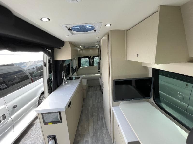 2024 Pleasure-Way 2024 Pleasure-Way Plateau - thumbnail 35