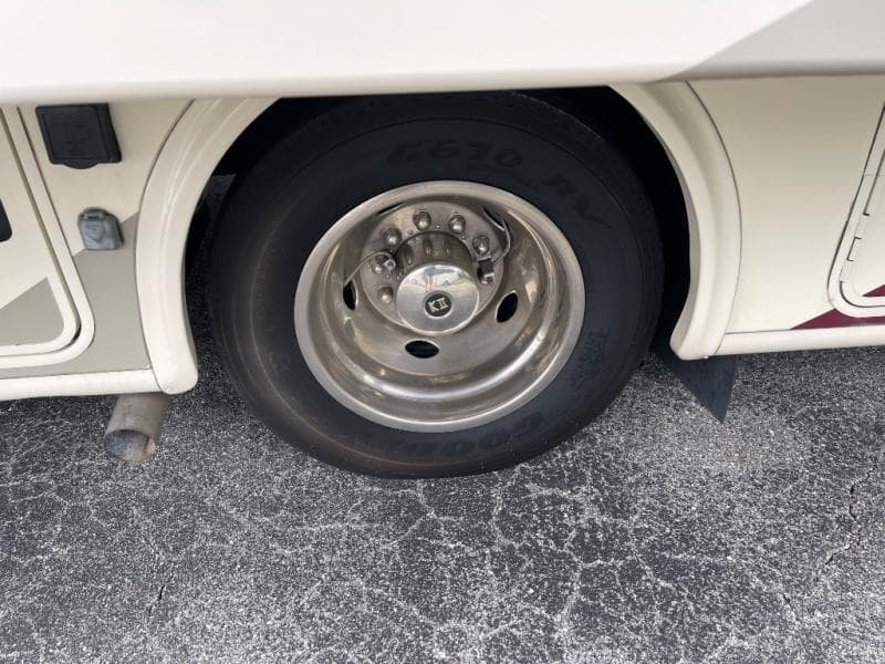 2019 Thor Motor Coach 2019 Thor Motor Coach Hurricane - thumbnail 60