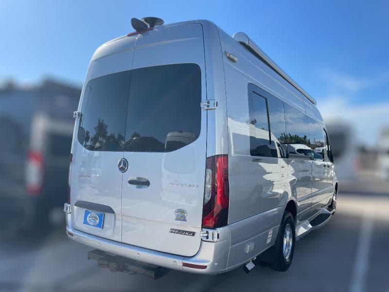 2025 Midwest Automotive Designs 2025 Midwest Automotive Designs Passage - thumbnail 7