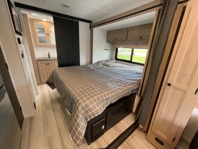 2025 Forest River 2025 Forest River Sunseeker - thumbnail 46