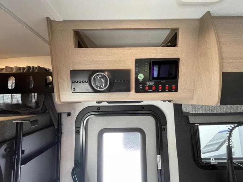 2025 Forest River 2025 Forest River Forester - thumbnail 19