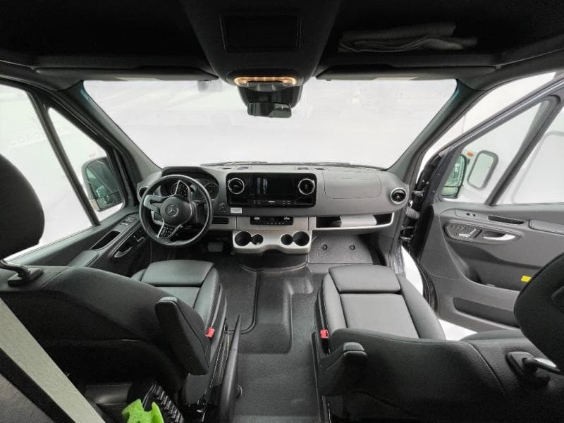 2023 Thor Motor Coach 2023 Thor Motor Coach Sanctuary - thumbnail 16