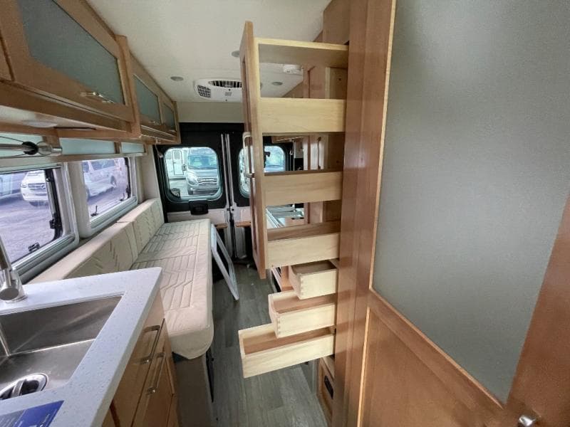 2025 Coachmen 2025 Coachmen Nova - thumbnail 23