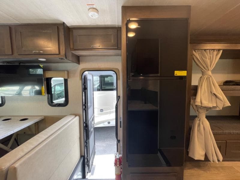 2025 Nexus RV 2025 Nexus RV Triumph - thumbnail 23