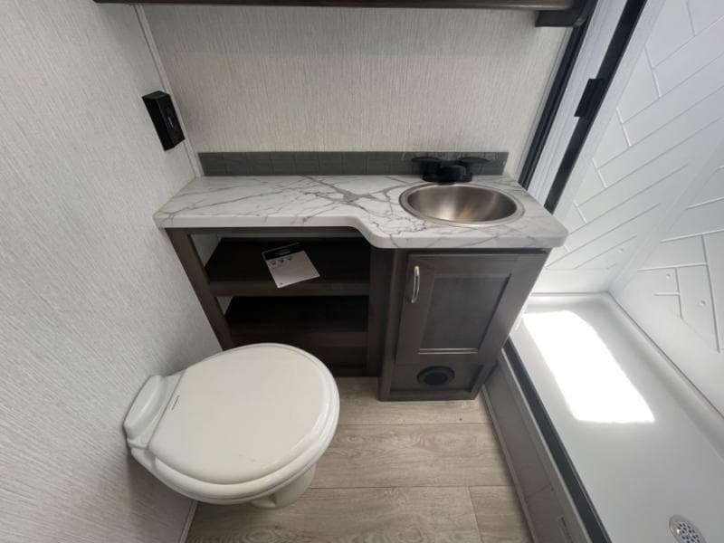 2025 Nexus RV 2025 Nexus RV Triumph - thumbnail 34