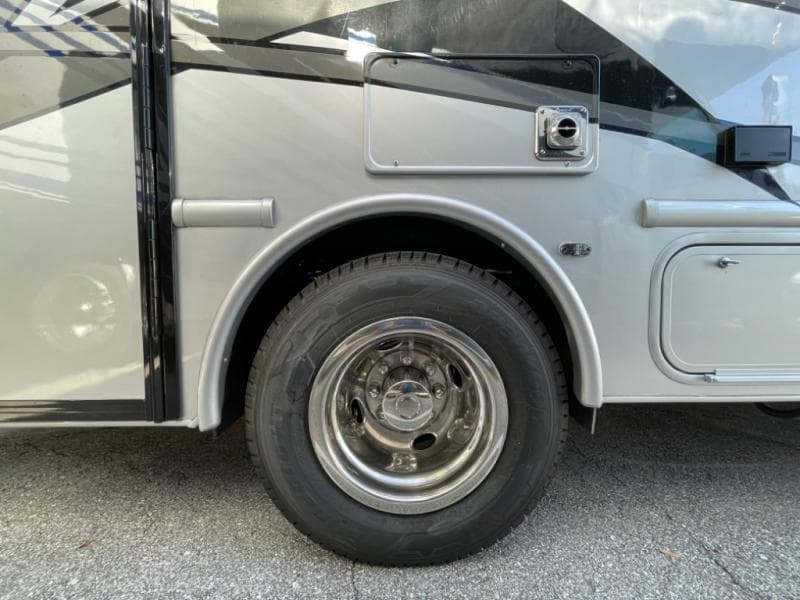 2025 Nexus RV 2025 Nexus RV Viper - thumbnail 11