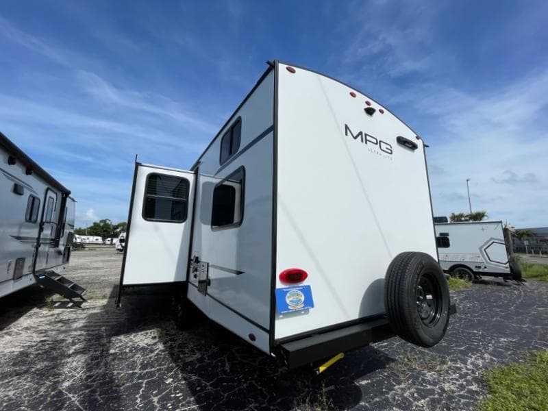 2025 Cruiser 2025 Cruiser Mpg - thumbnail 6