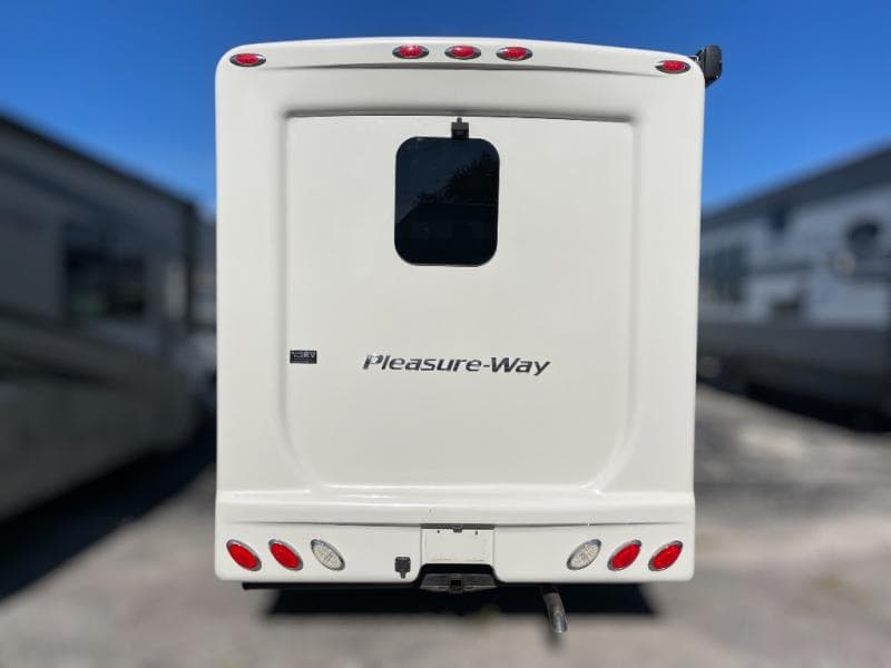 2019 Pleasure-Way 2019 Pleasure-Way Plateau - thumbnail 6