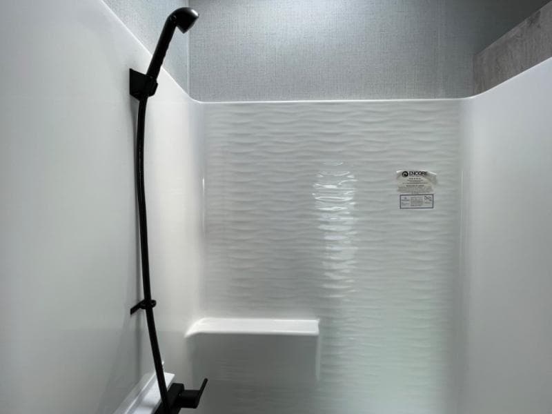 2025 Keystone RV 2025 Keystone RV Alpine Avalanche Edition - thumbnail 27