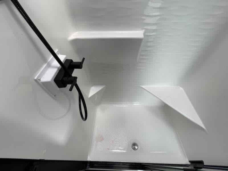 2025 Keystone RV 2025 Keystone RV Alpine Avalanche Edition - thumbnail 28