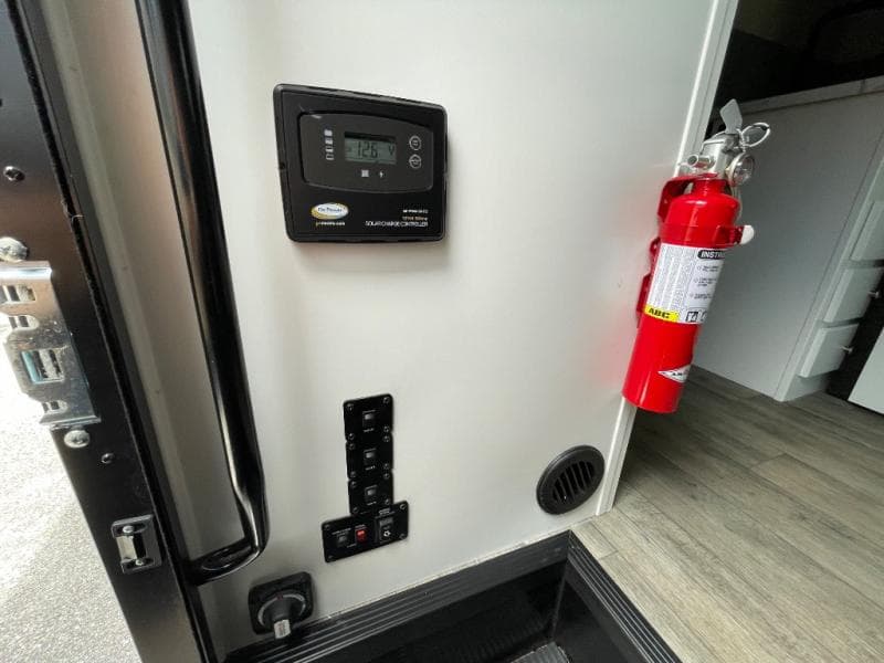 2025 Nexus RV 2025 Nexus RV Triumph - thumbnail 40